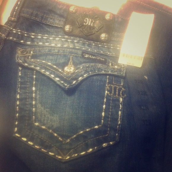 *SOLD*Miss Me Jeans Size 31