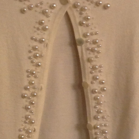 Top - Picture 2 of 2