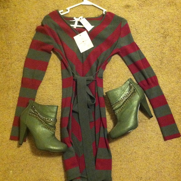 Long sleeve gray/plum dress - Picture 2 of 2