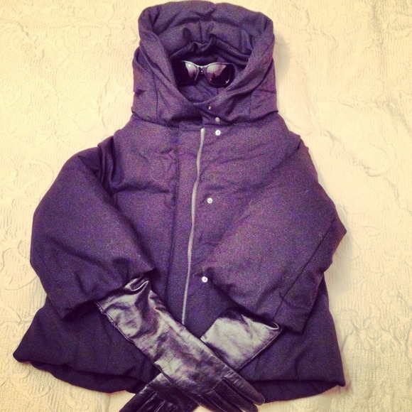 🔥Sold🔥UNIQLO Black Down Puffer J2 exclusive