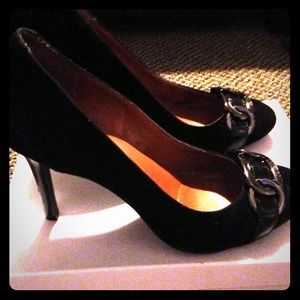 Calvin Klein pumps size 8