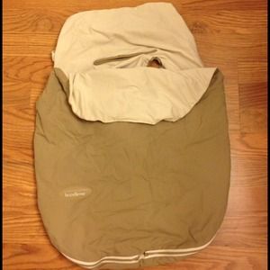 Baby bundle me for car seat/ stroller