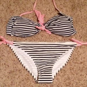 BUNDLED $17 on PP! Striped swimsuit!