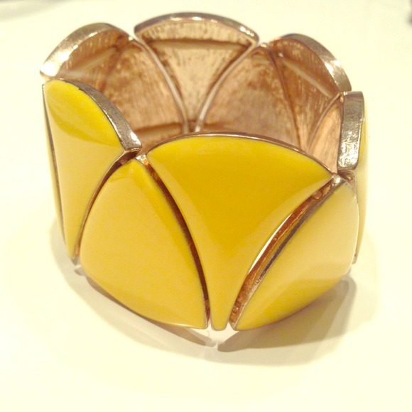 Yellow bracelet!