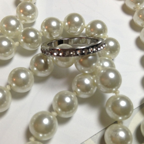 Thin Sliver rhinestone ring