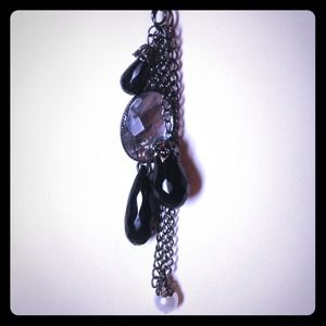 Black Fashion pendant necklace!