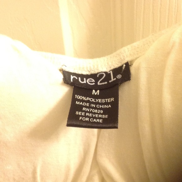 Very Cute Floral dress - Picture 2 of 4