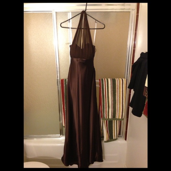 ⬇REDUCED⬇ Choc Brown: Elegant Gown. Negotiable