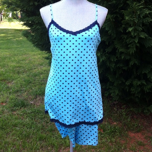 NWT Ellen Tracy PJ set!