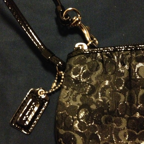 Authentic Coach black an silver wristlet - Picture 2 of 3
