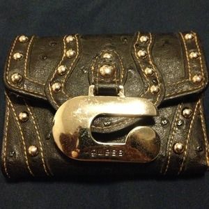 Guess wallet.