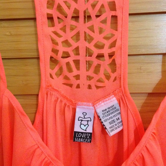 Sold 🚫🚫Gorgeous bright peachy tank - Picture 2 of 3
