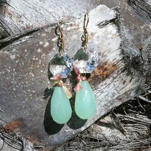 Anthropologie drop earrings