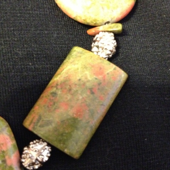 Necklace - Picture 3 of 3