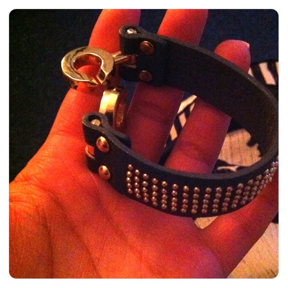 Bracelet.