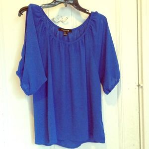 🚫SOLD🚫F21 blue party top!