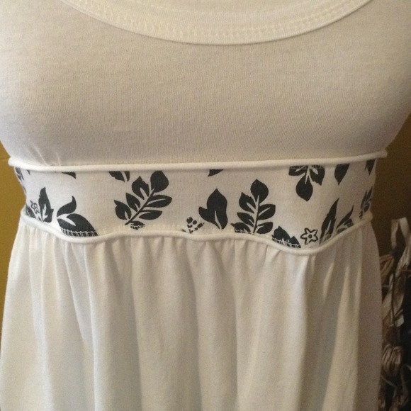 SOLDVintage Girl dress - Picture 2 of 4