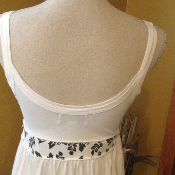 SOLDVintage Girl dress - Picture 4 of 4