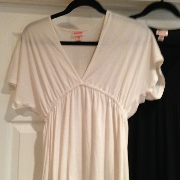 2 Tunic/Dresses by Tonya Cooke - Picture 3 of 3