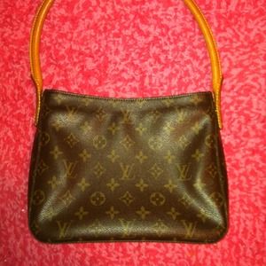 LV purse