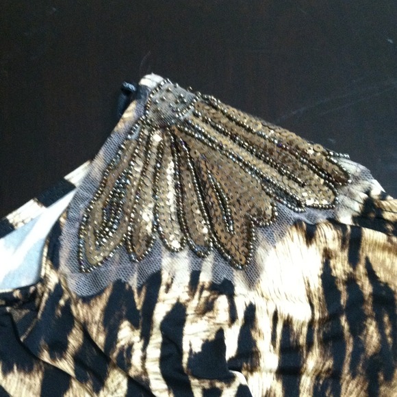 Dress - Picture 2 of 3