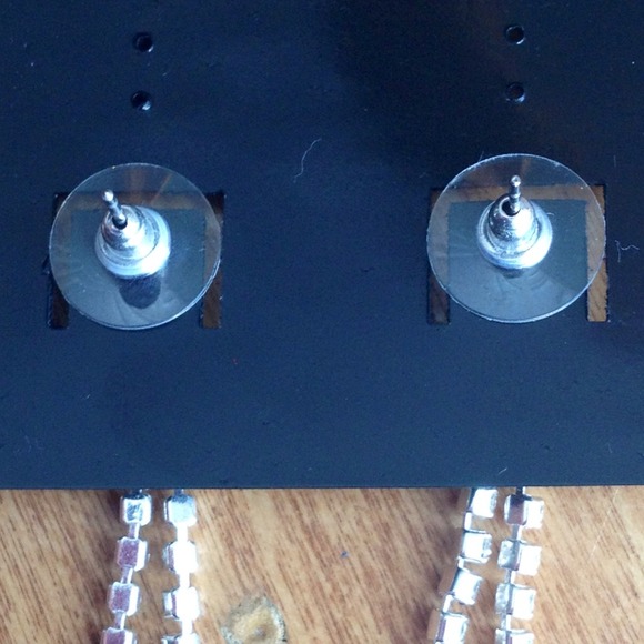 NWT! Long Faux Diamond Stranded Dangle Studs! PROM - Picture 2 of 2