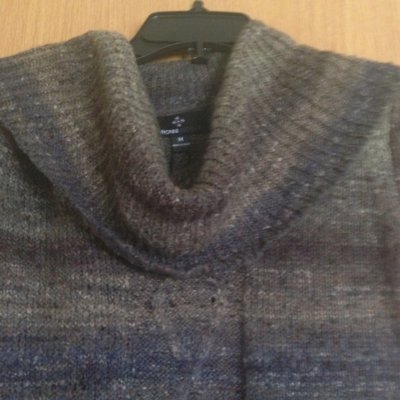 ✂Price Cut✂ Sweater dress - Picture 3 of 4