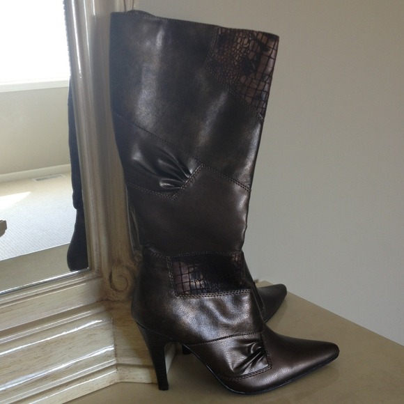 Long bronze boots