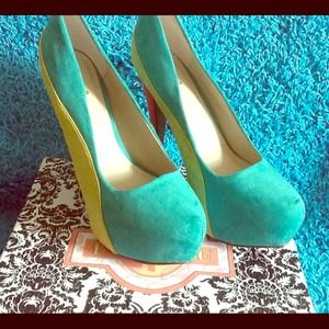 Tricolor/Color Block pumps