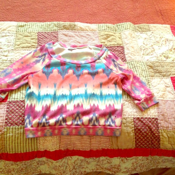 Hardly worn sweater