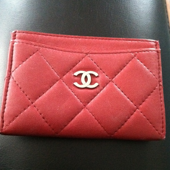 Cute Chanel ID holder! Very cute! Very Authentic!