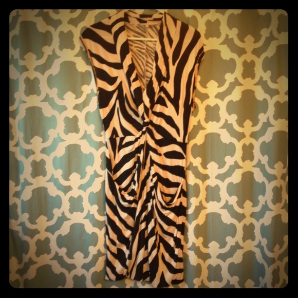 💢BUNDLED for @lareynagalleria💢 Rachel Roy dress - Picture 1 of 3