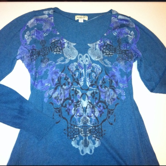 ❤Sold Embellished Top
