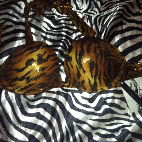 Victoria secret cheetah print push up bikini top! - Picture 1 of 1