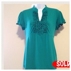 Style & co green ruffle blouse