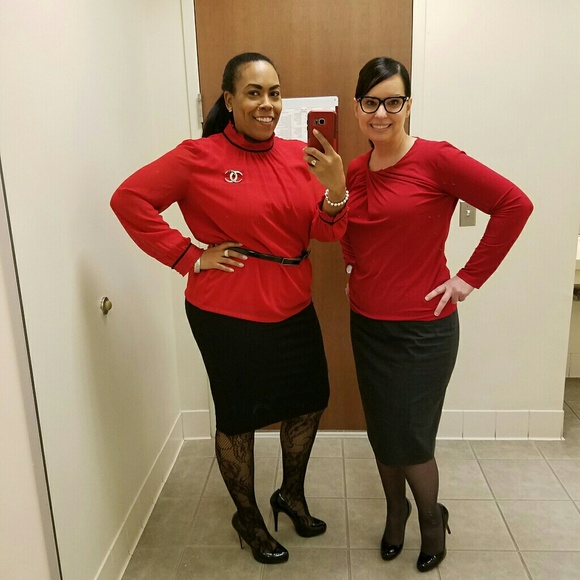 Meet your sellers! โค๏ธโค๏ธ๐๐๐
๐ฝ๐
๐ฝ๐๐๐๐ - Picture 4 of 8