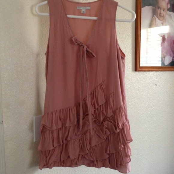 SOLD!! Banana Republic silk ruffled top
