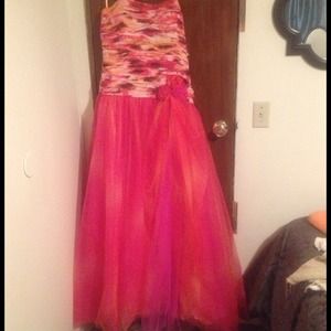 Prom ball gown