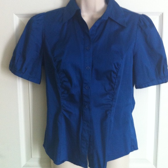 The Limited short sleeve shirt - small
