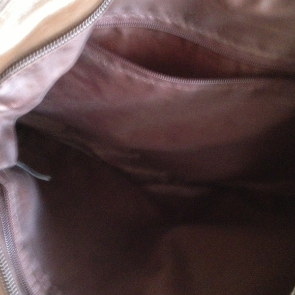 Handbag - Picture 3 of 3