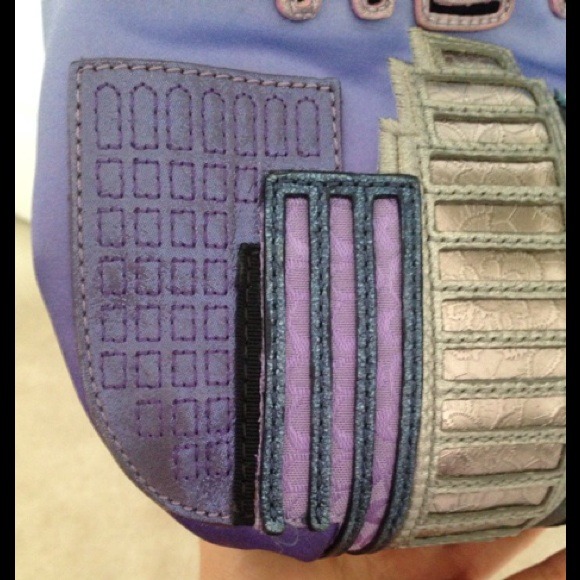 Keeping - Authentic Poppy Loves NY Limited Edition - Picture 3 of 4