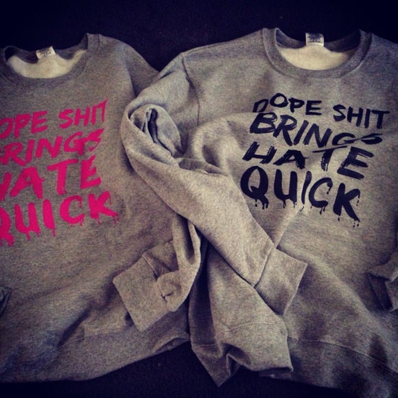 Crew Neck - Picture 1 of 1