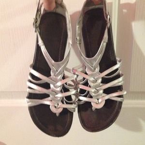 Silver sandals💟💟