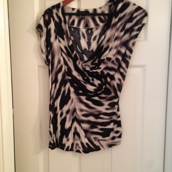 Bebe animal print top