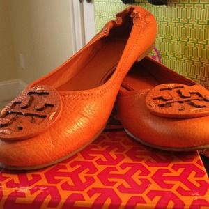 Tory Burch Flats - $100 - size 9