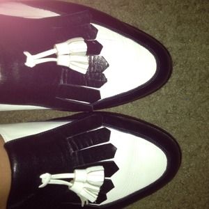 Navy and white oxfords. Like new!