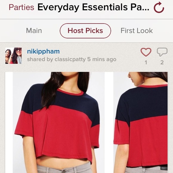 🎉HOST PICK! 🎉 Short Sleeve Crop Top - Picture 3 of 3