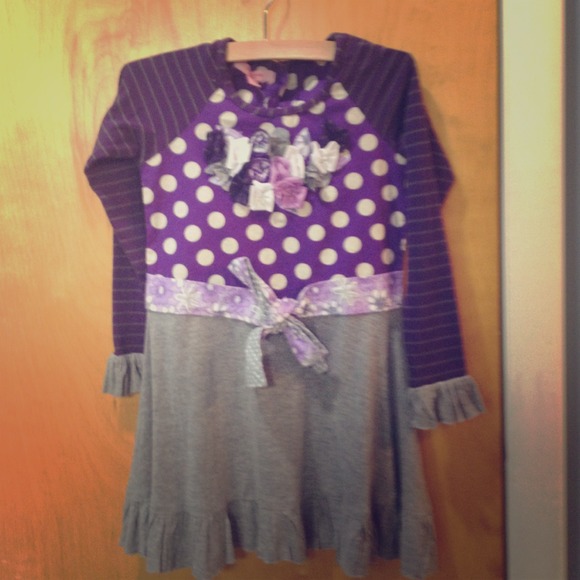 Girl's New BEETLEJUICE dress size 5 purple Cute!