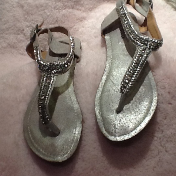 Steve Madden Guesst thong sandal