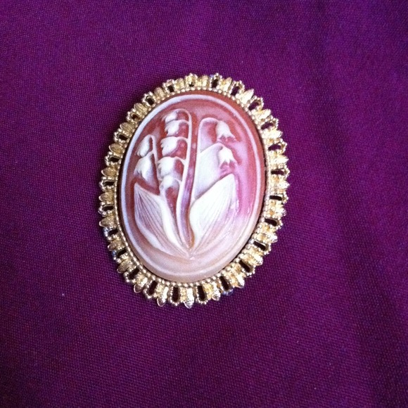 Vintage  brooch
